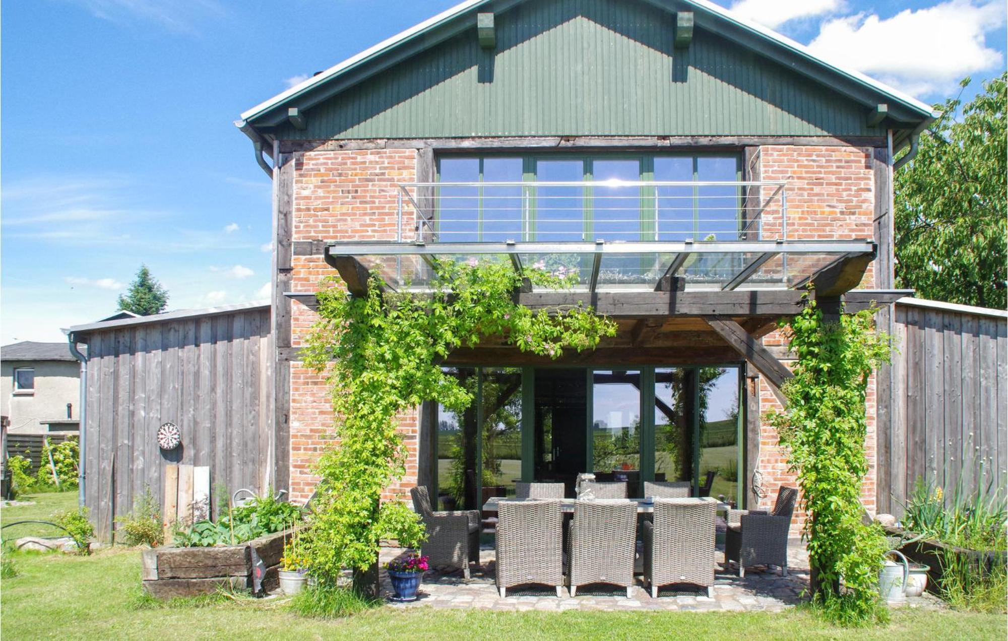 Lovely Home In Am Salzhaff With Kitchen Pepelow Bagian luar foto